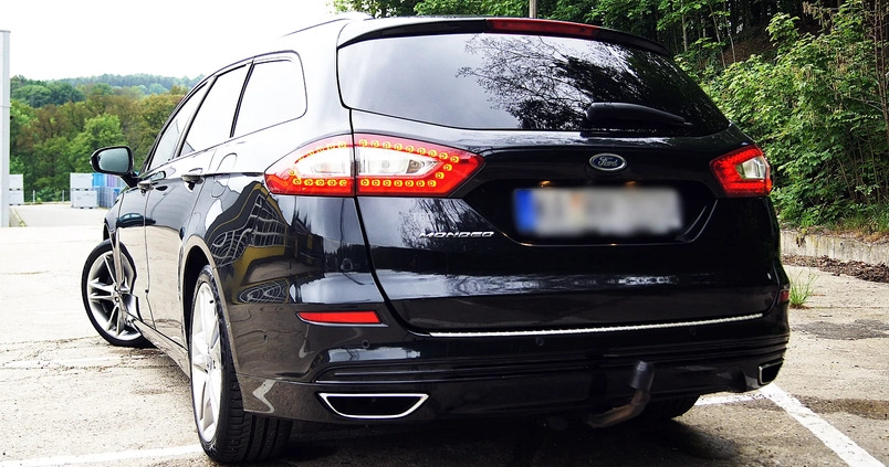 Ford Mondeo cena 57777 przebieg: 198745, rok produkcji 2015 z Wałbrzych małe 631